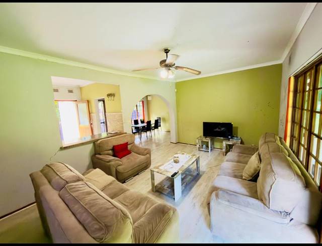 4 BEDROOM HOUSE FOR SALE IN NEW GERMANY